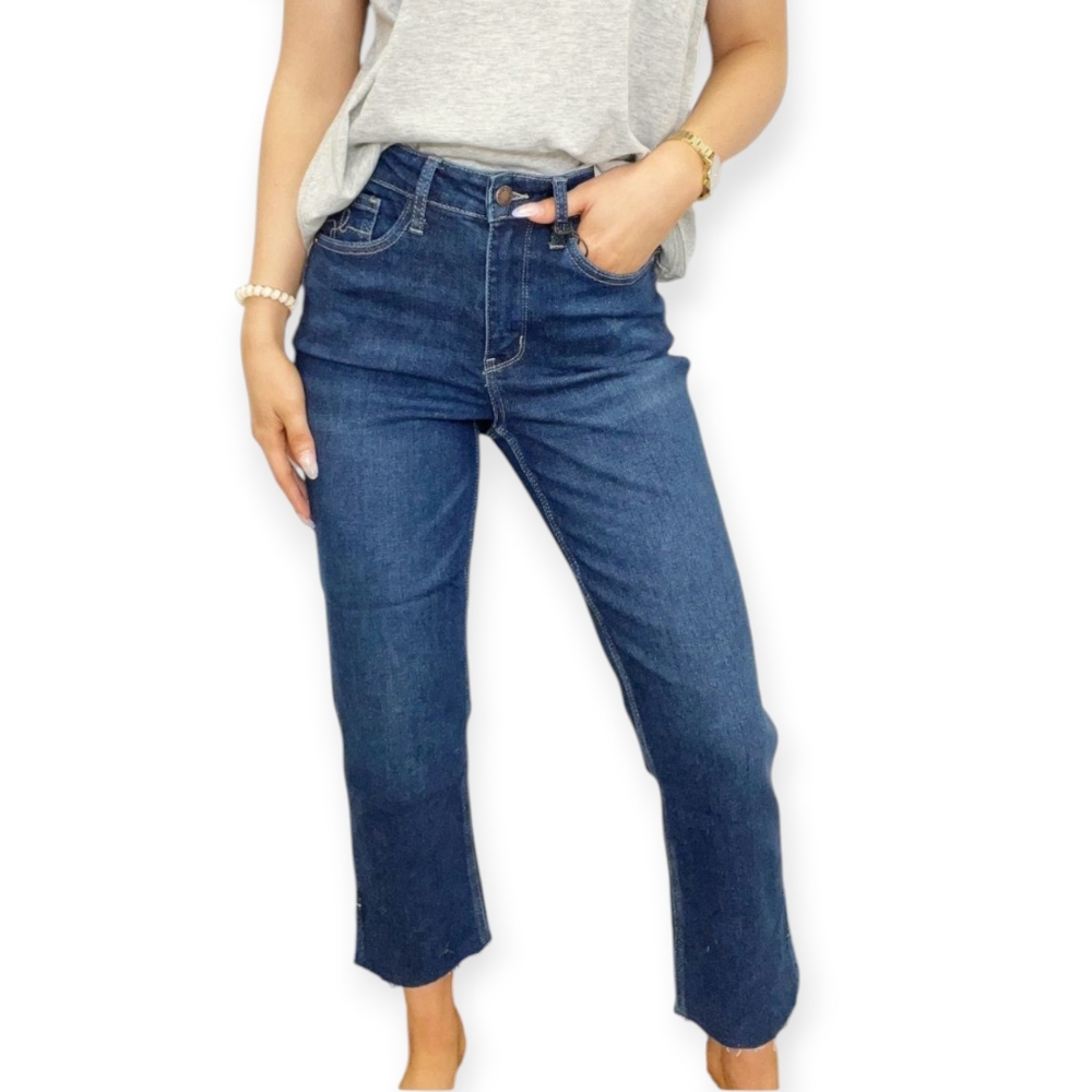 Judy Blue High-Waisted cropped straight Frayed Cuffs Women's Size 7/28 Tiktok